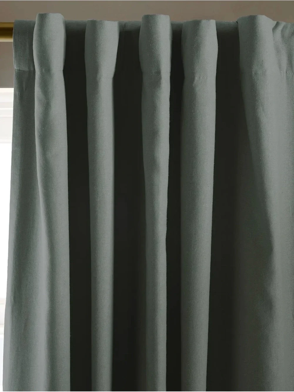 NWOT Quince 96x120 Light Blue Linen Blackout Drapery Panel - Retail $174